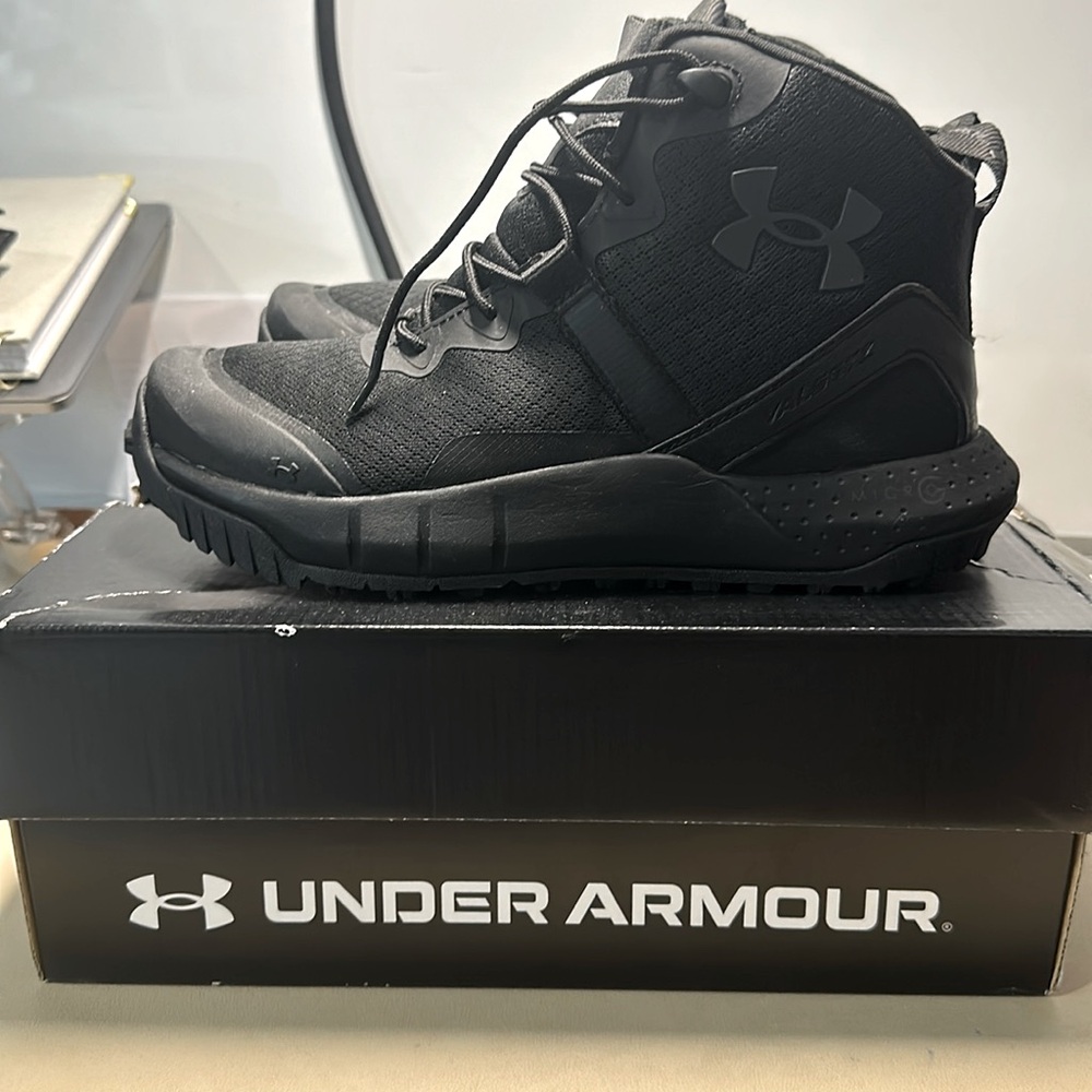 NEW Under Armour Boots
